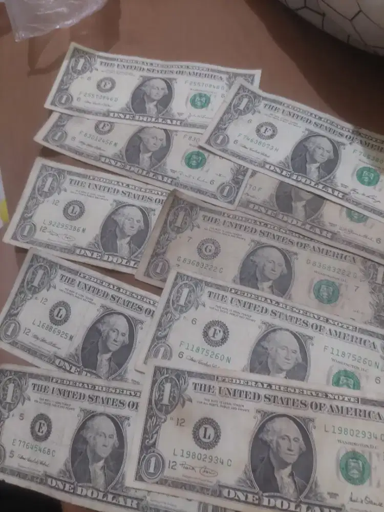 Jual Uang 1 Dollar