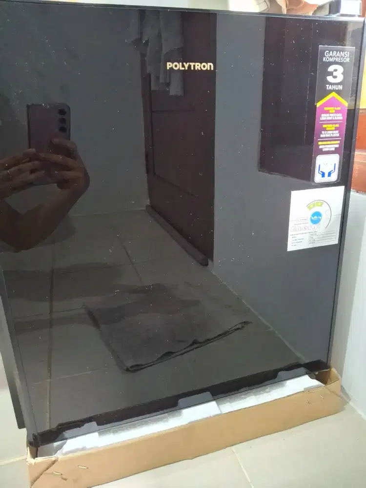 Kulkas bekas hanya terpakai beberapa bulan