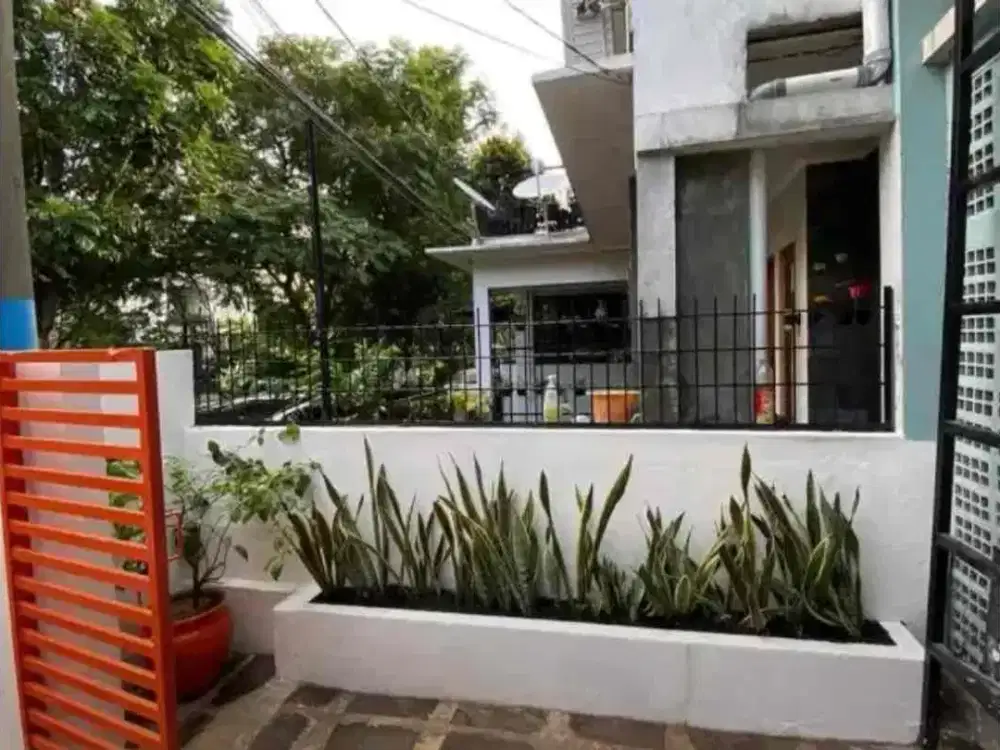 Rumah di Cucur Bintaro jaya sektor 4 Tangerang selatan