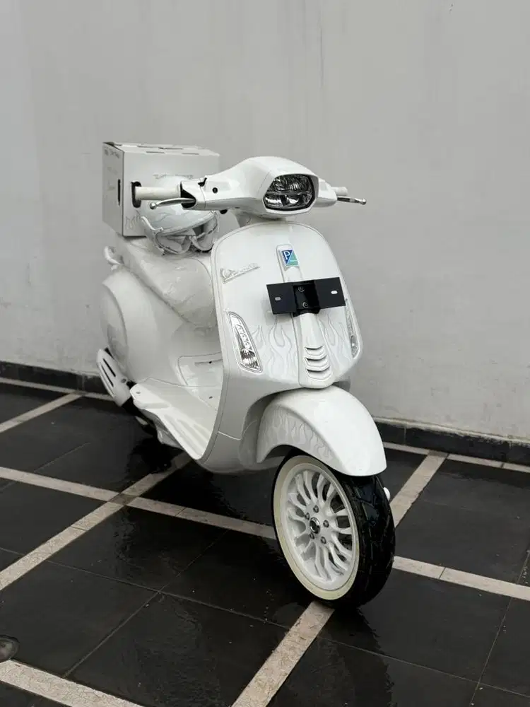 Vespa Justin Bieber Km 0