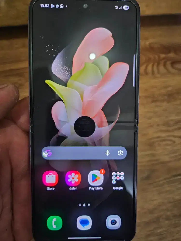 Samsung Z Flip 4 8/128 Ex Sein