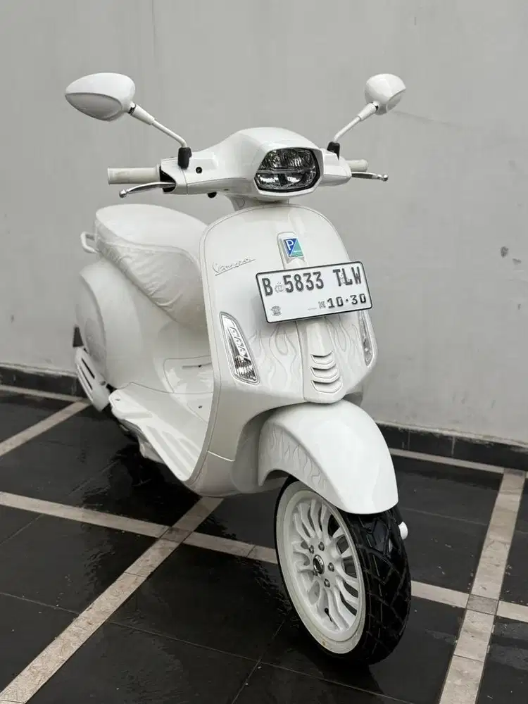 Vespa Sprint Justin Bieber Km 400