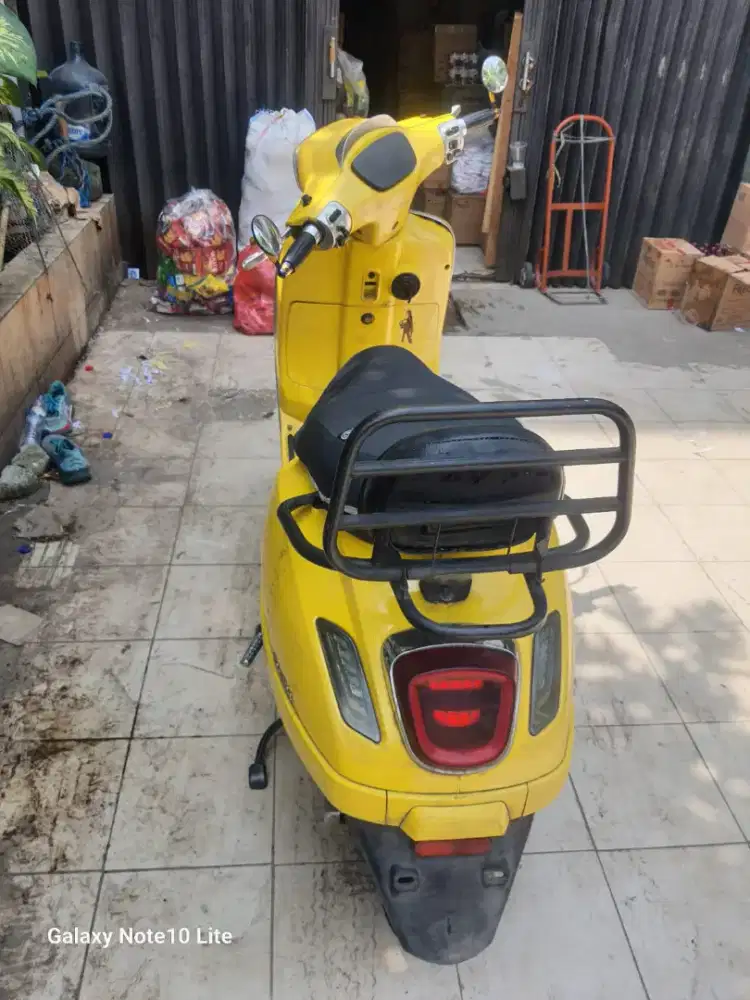 SMOOTH ZUZU KUNING 2023