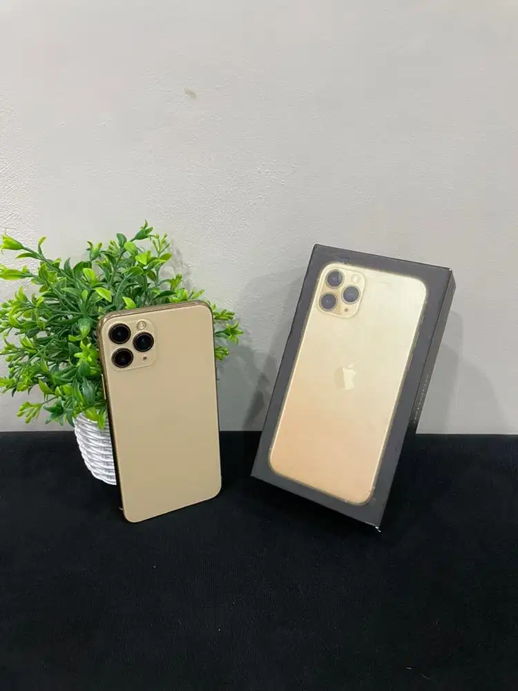 IPhone 11 Pro 256GB Gold mulus Fullset BH 100%  imei Bea Cukai
