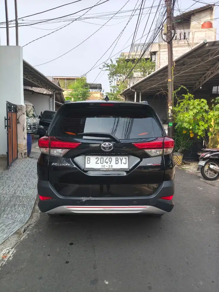 Toyota Rush 2018 Bensin