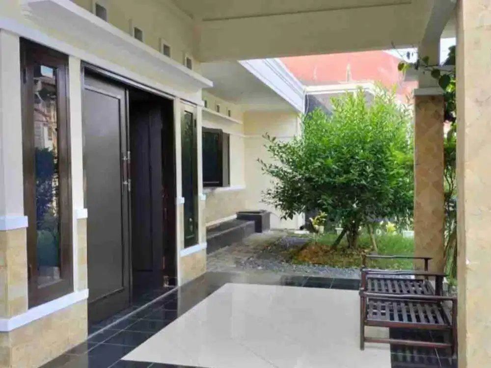 rumah nyaman tenang siap huni murah terawat strategis di Ciwastra