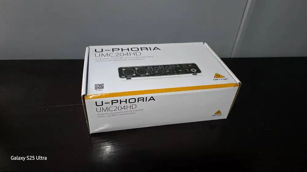 Behringer U-Phoria UMC204HD USB Audio Interface