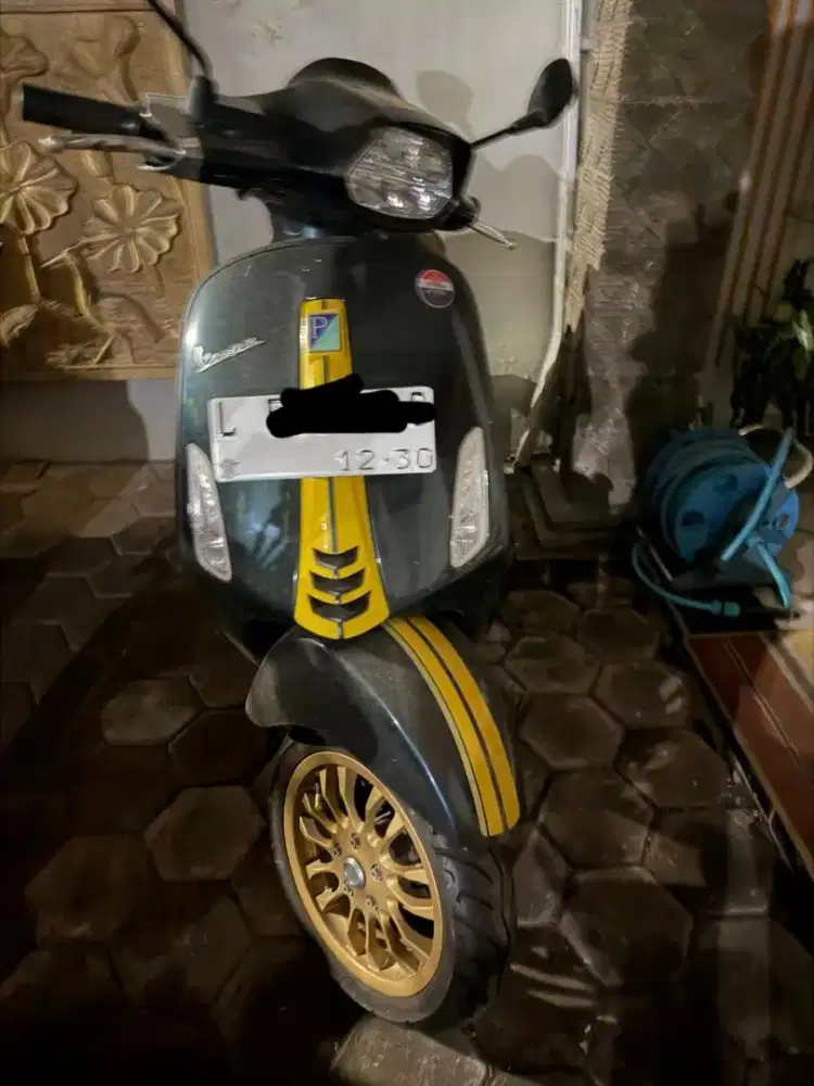 Vespa Sprint S 150 2020 Limited 50 tahun