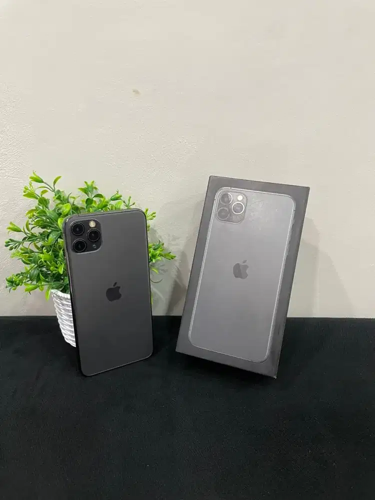 IPhone 11 ProMax 256GB Gray mulus Fullset BH 100% Sinyal Permanen