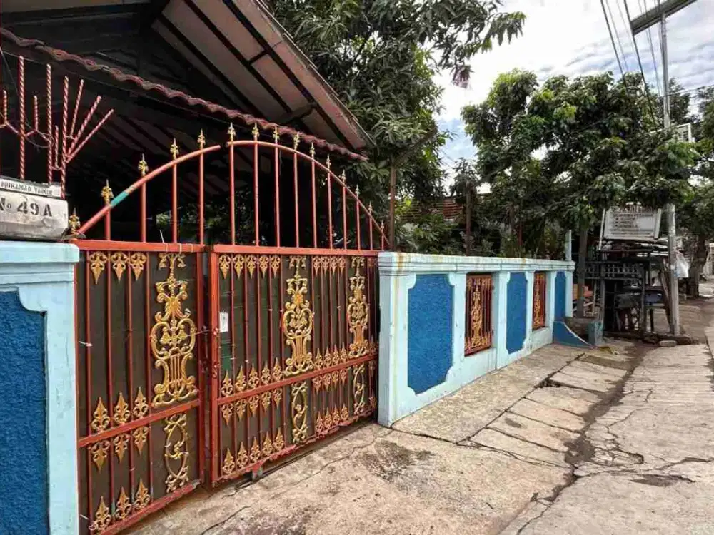 Rumah Di Jalan Prof. Moh. Yamin Bekasi, SHM, Cocok Usaha, Dekat Stasiun dan Pasar Baru Bekasi, KPR