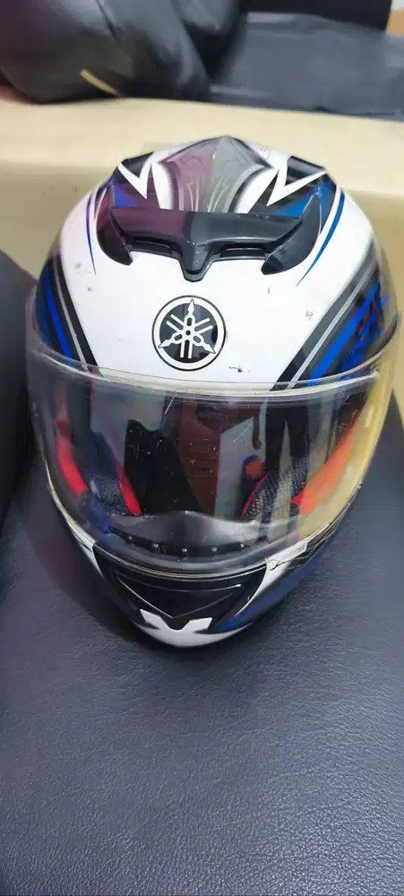 Helm Yamaha Full Face Second