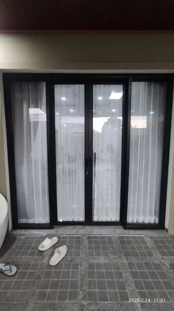 Kusen aluminium pintu geser / sliding