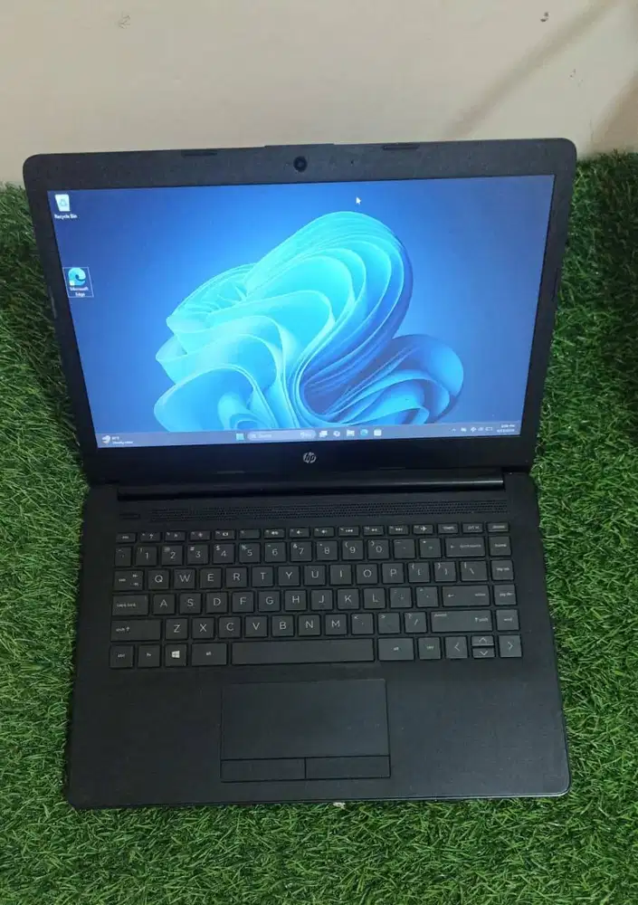 LAPTOP HP RYZEN 5 RAM 16 GB SSD 128 GB SIAP PAKAI