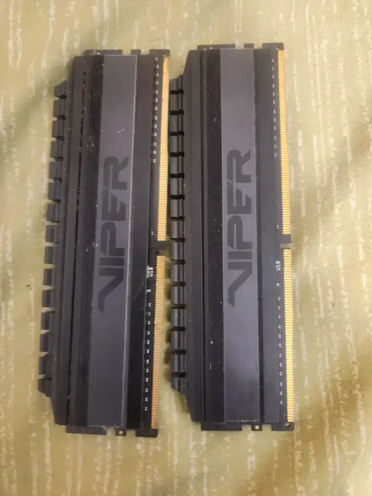 RAM Patriot Viper 4 Black Out DDR4 8GB (2x4GB) 3000MHz PVB48G300C6K