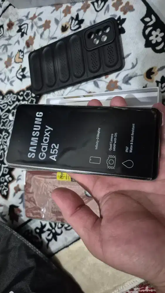 Samsung A52 8/256 gb