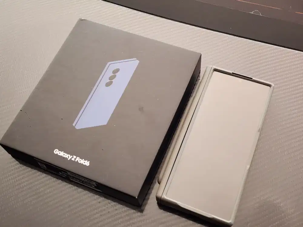 Samsung Z Fold 6