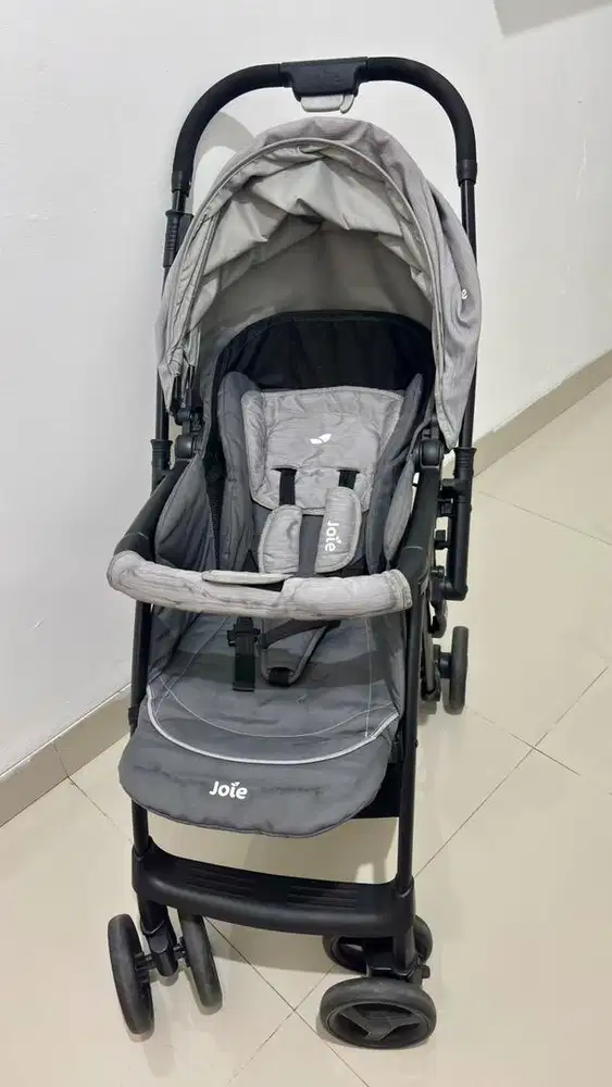 stroller Joie Mirus warna Grey