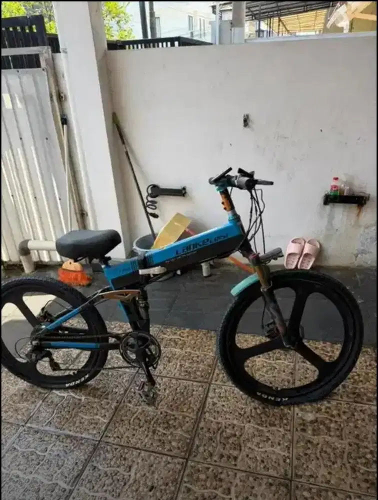 Sepeda gowes listrik