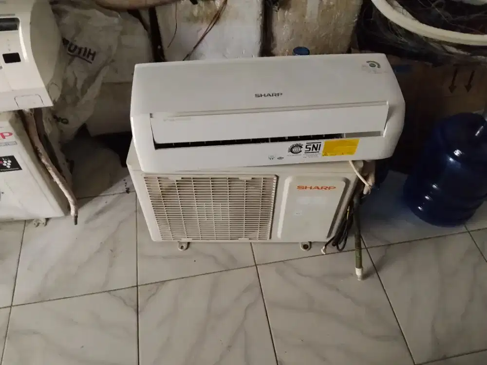 Jasa cuci ac dan jual beli ac rusak atau bekas