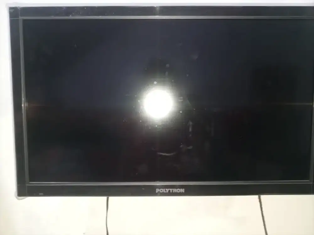 TV polytron led 24