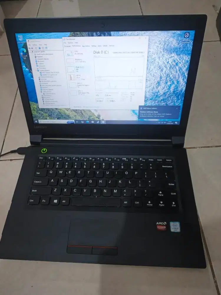 Lenovo V310 ISK i5 gen 6 SSD Radeon