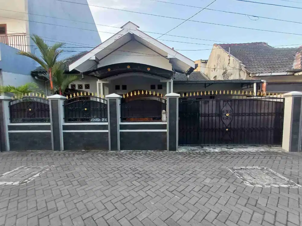 Rumah dlm perum Nogotirto dlm ringroad