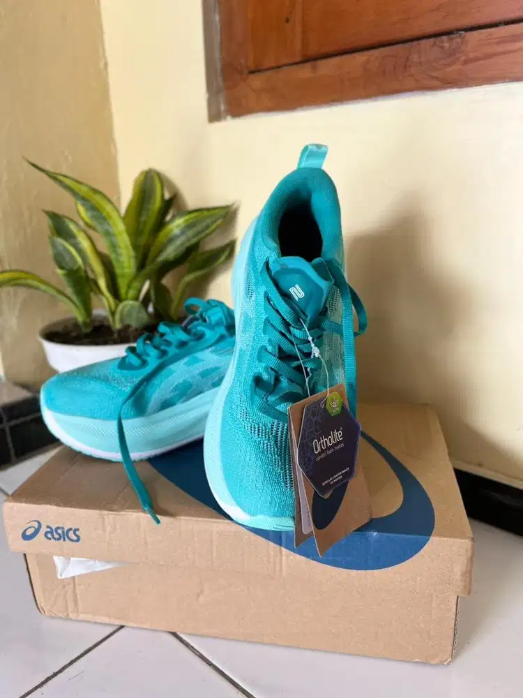 Sepatu Baru asics