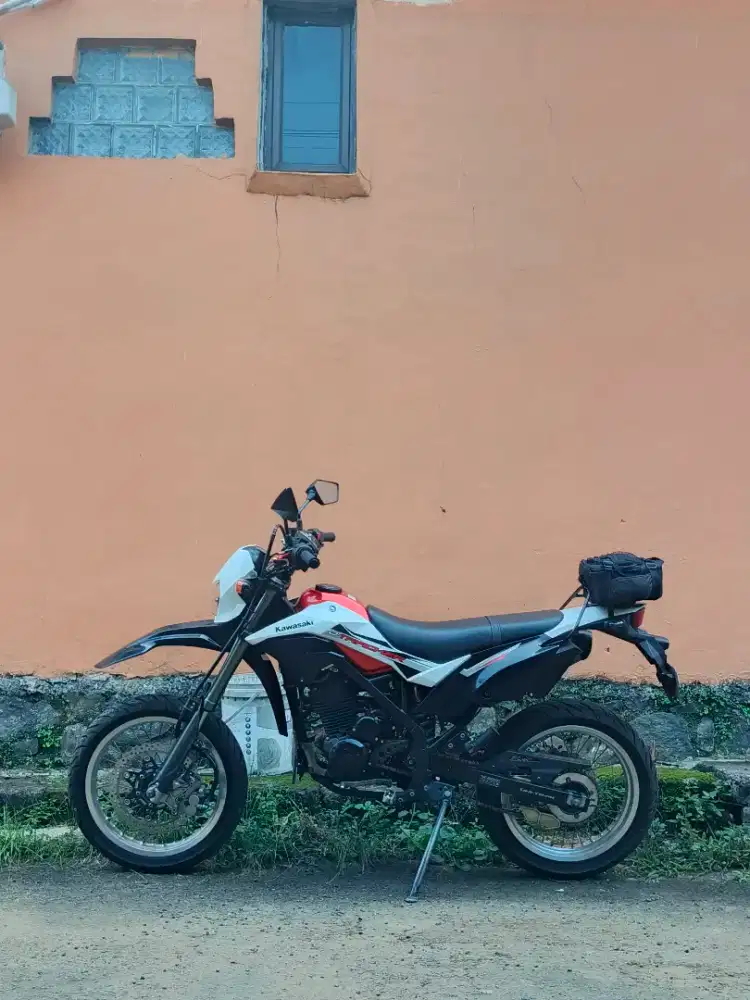 Kawasaki klx dtracker 2015 mulus