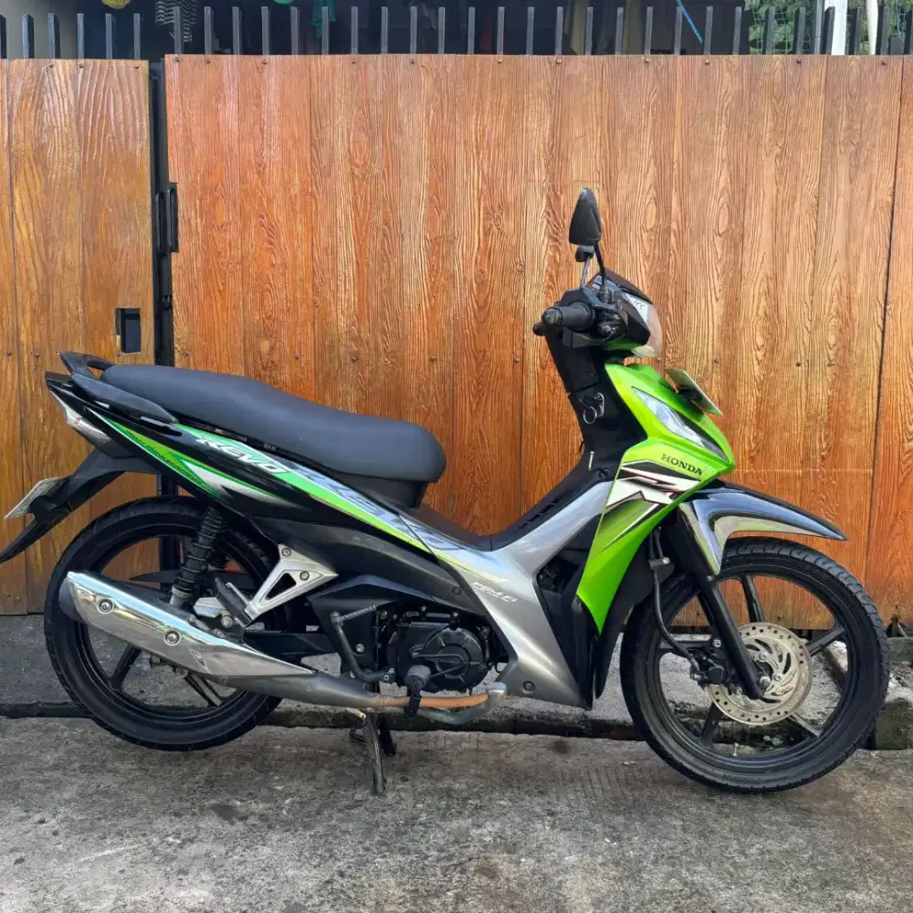 Honda Revo X velg racing