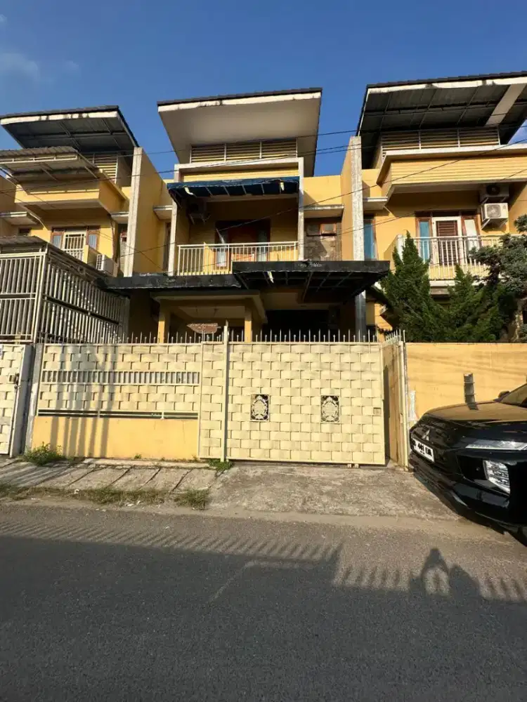 SECOND TERAWAT 6 KAMAR TIDUR, FULL FURNISHED