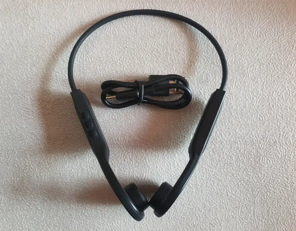 Earphone conduction bone KiiP Wireless DTS10 (Baca Deskripsi)