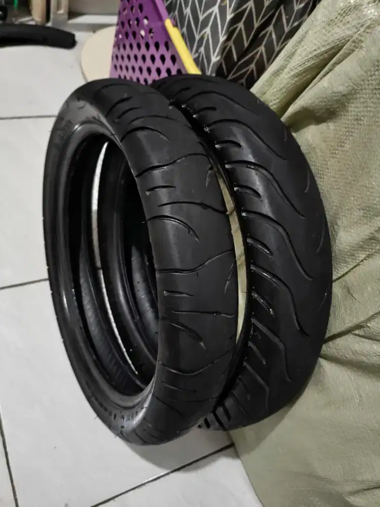 Ban Motor Michelin 100/80 14 Tubeless + Mizzle 90/80 14