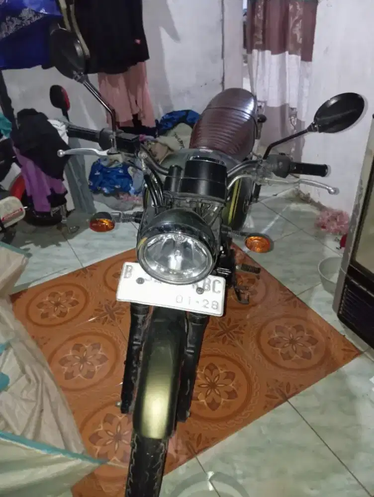 Di jual motor kawasaki W175