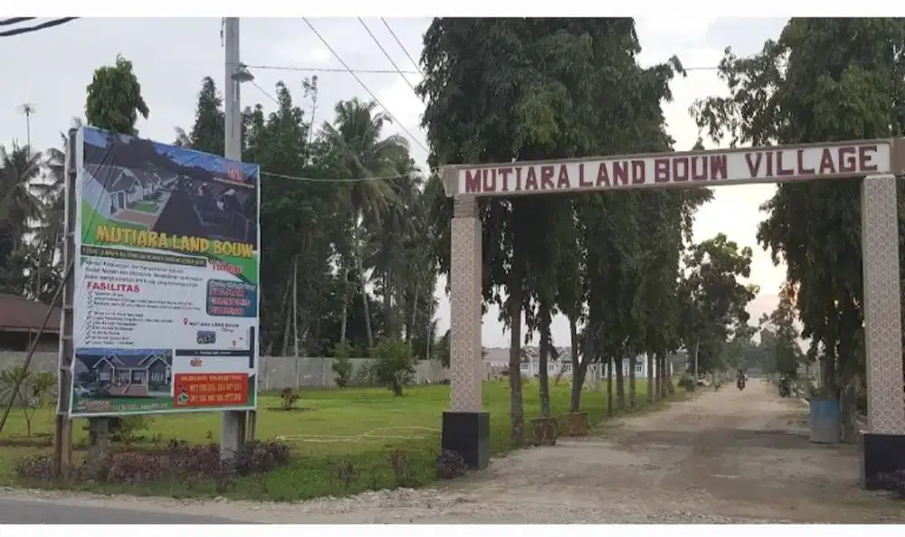 Dijual rumah komplek Mutiara Lanbouw Village Perdagangan