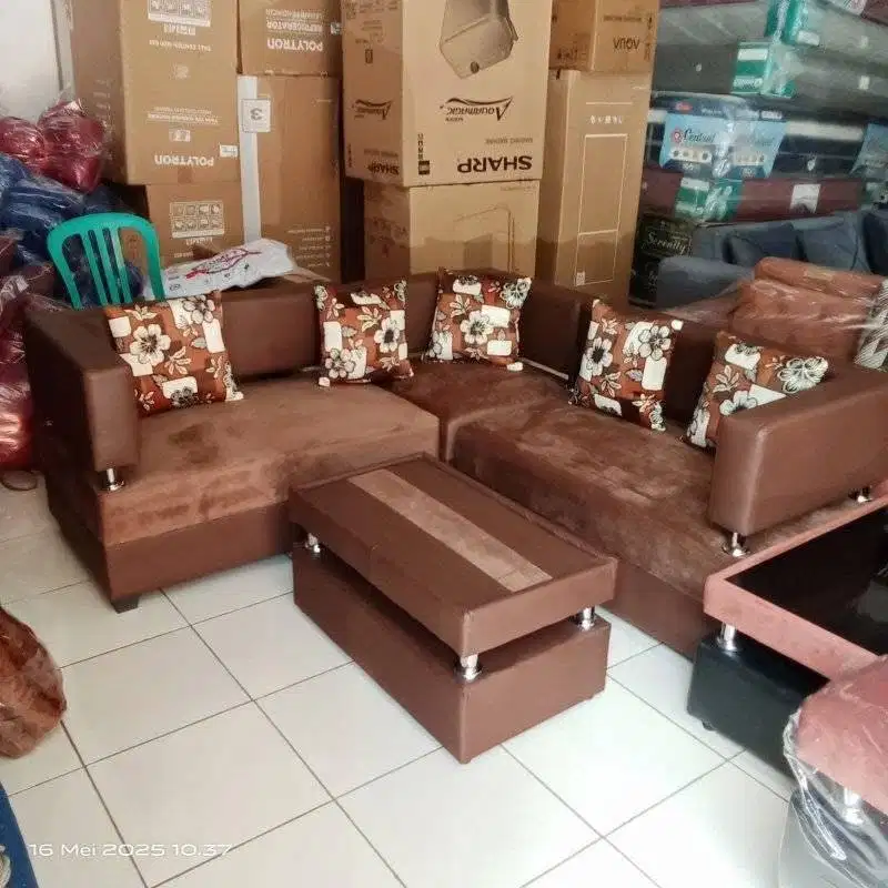 SOFA SUDUT YASMIN MINIMALIS