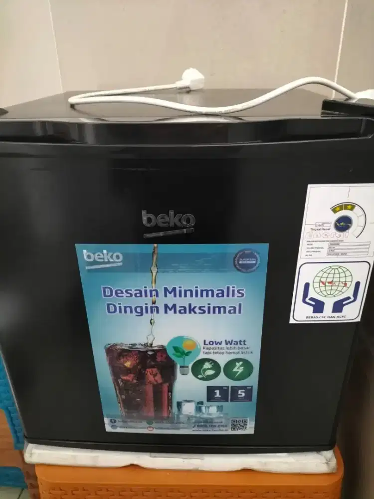 Jual cepat kulkas mini bar