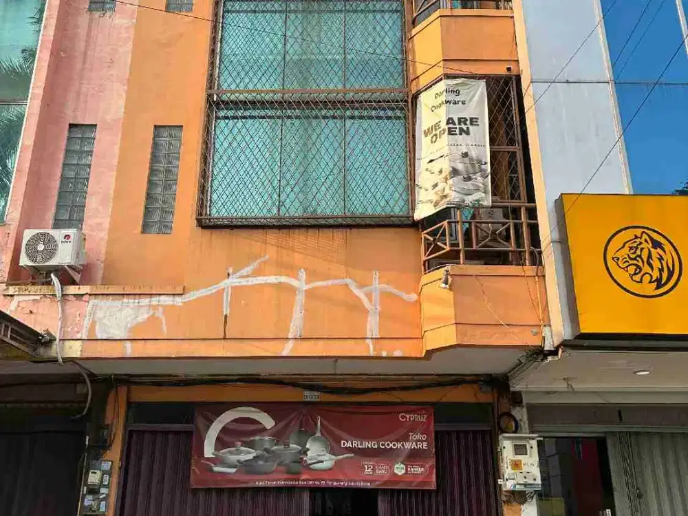 DIJUAL RUKO BAGUS  4 lantai TAWAR SAMPAI DEAL di Taman Palem Lestari Jakbar