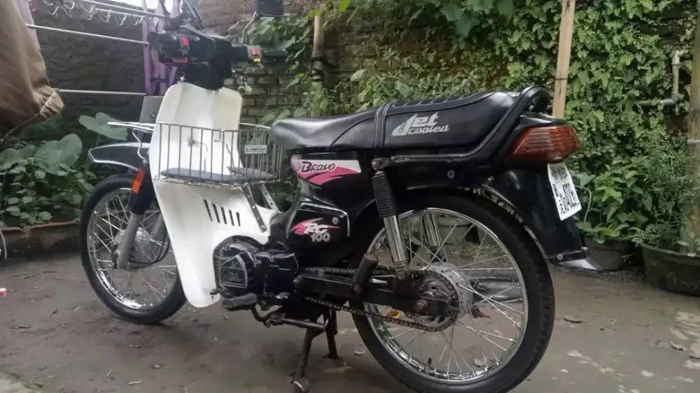 Motor bekas jadul