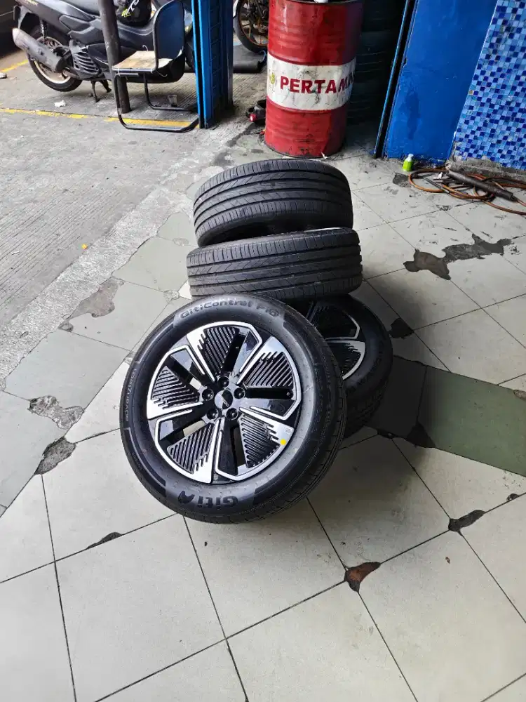 Jual Velg + Ban original bawaan jaecoo J5 kondisi new