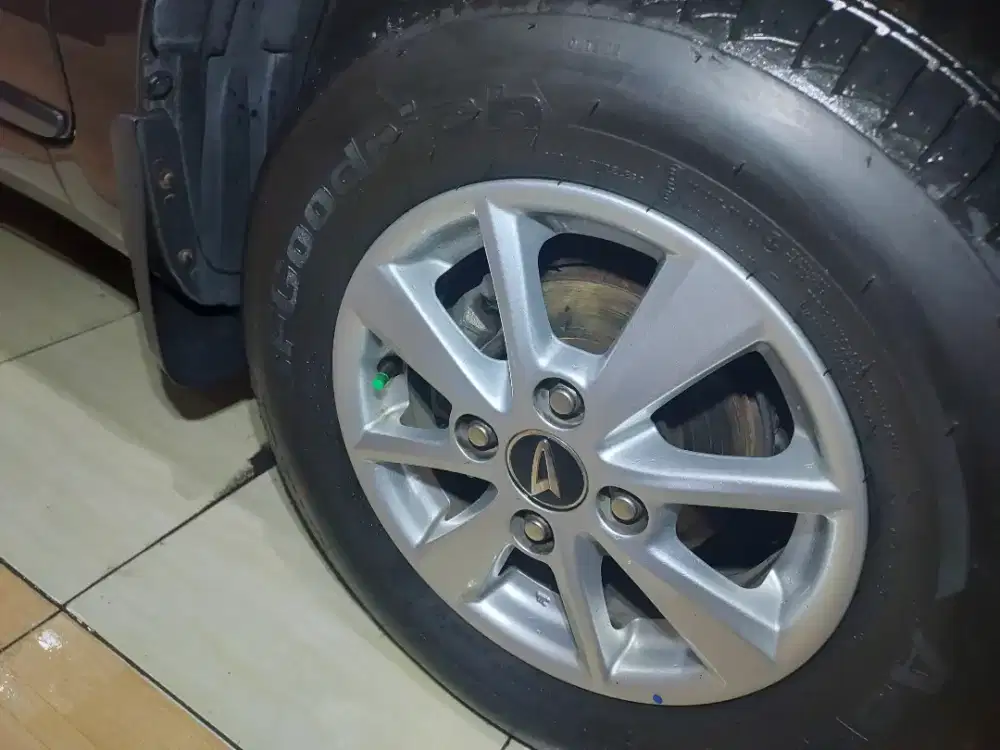 Ban BF Goodrich 185/70 R14 Michelin