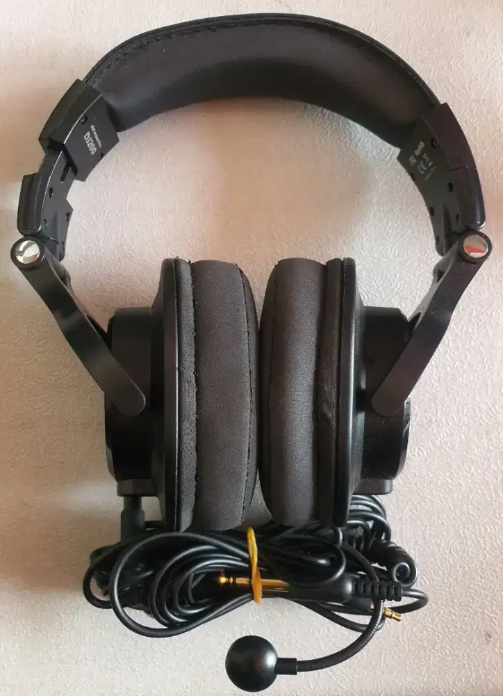 headphone dbE Acoustics DJ200
