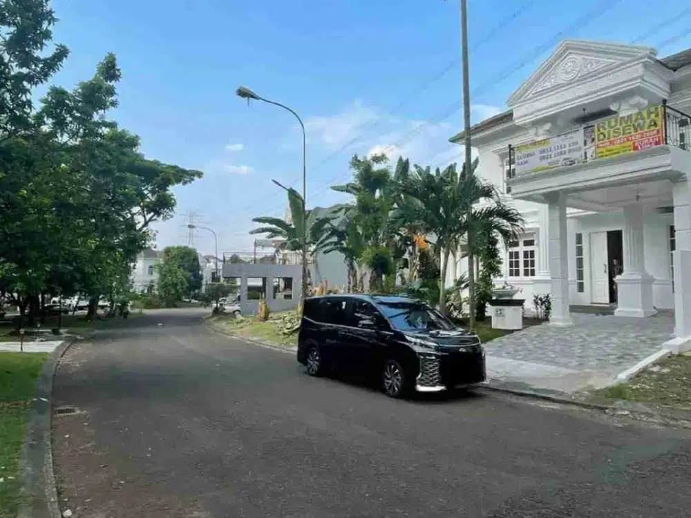 Rumah mewah 2 lantai disewakan cepat di Legenda Wisata Cibubur