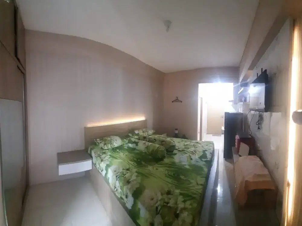 Disewakan Apartemen Bale Hinggil Tower A Studio Furnished Medokan Semampir, Raya MERR