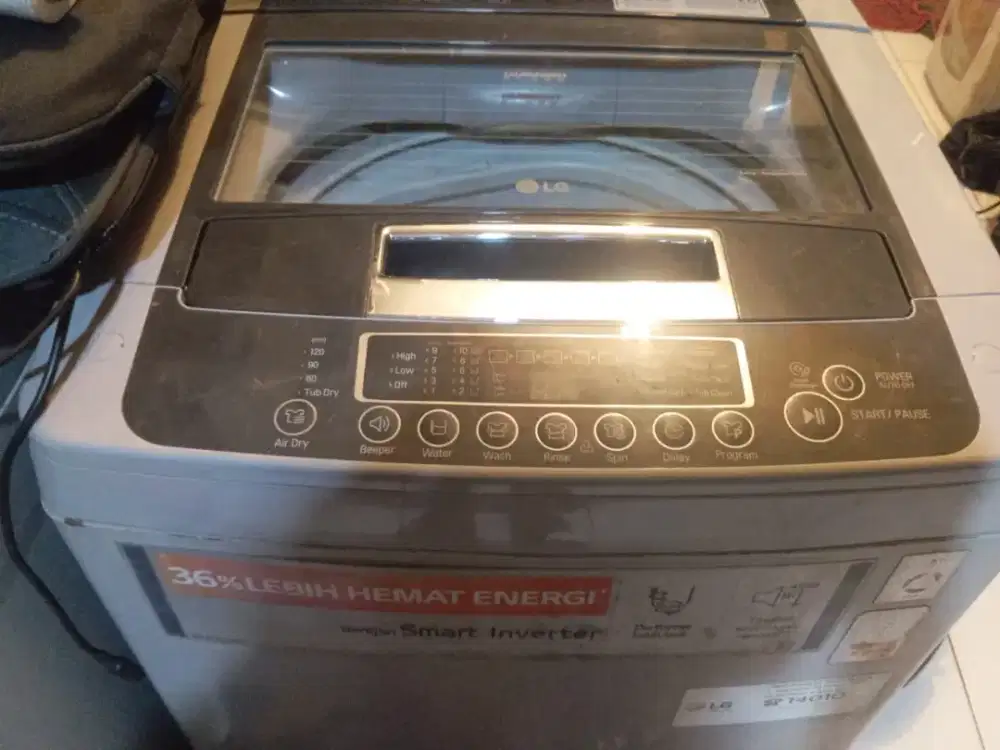 Mesin cuci top loading LG inverter