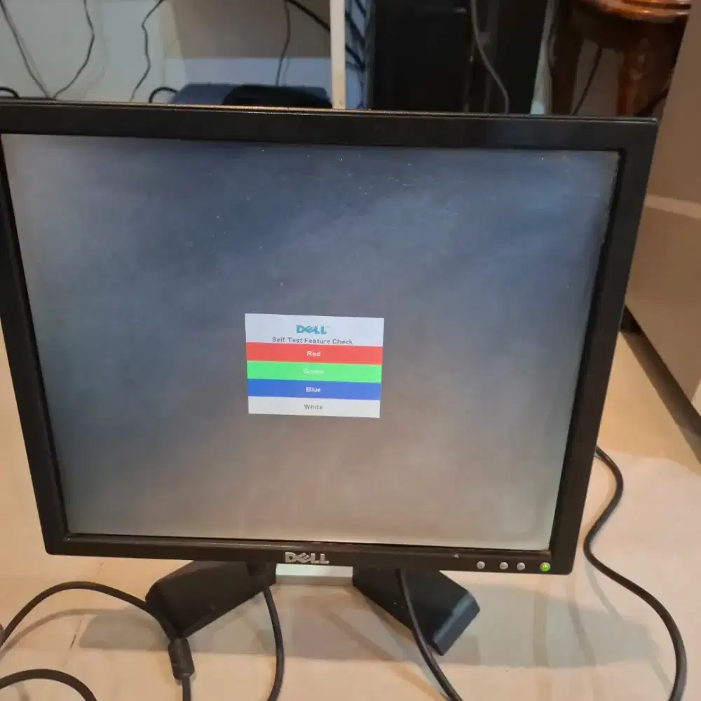 Monitor dell 17 inch square