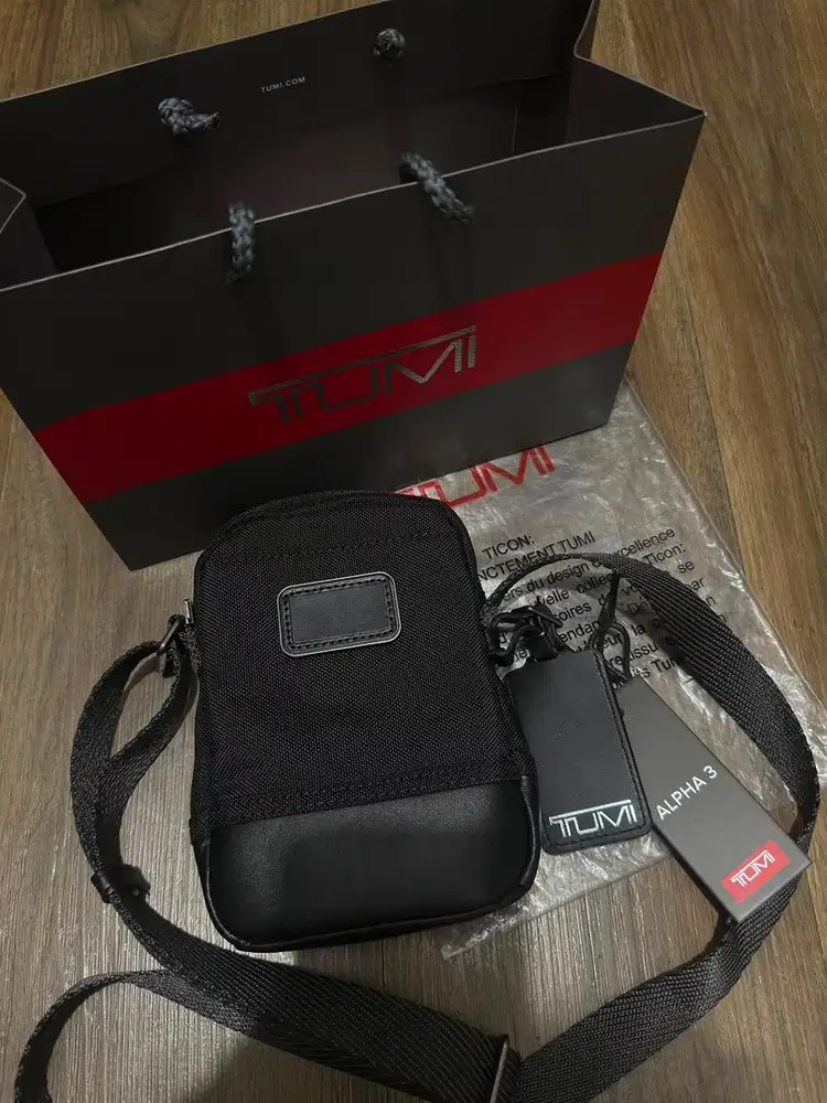 TUMI ALPHA 3 GAJADI PAKAI