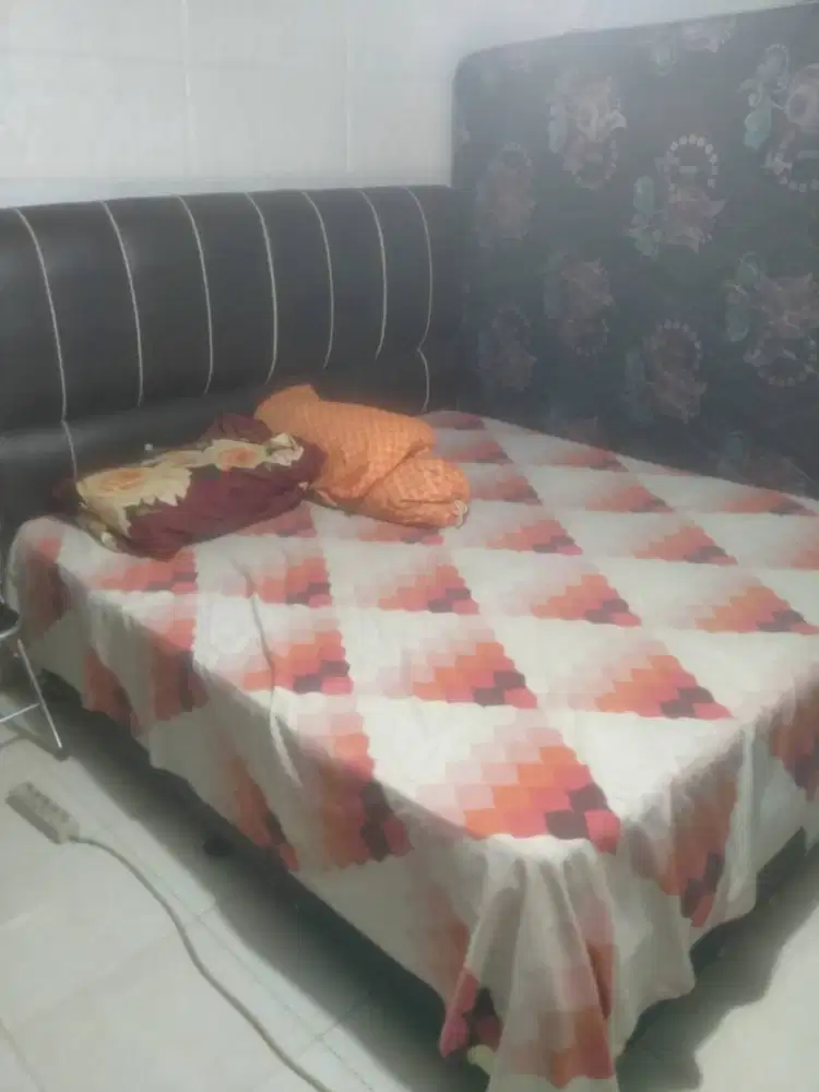 Spring bed Masih bagus