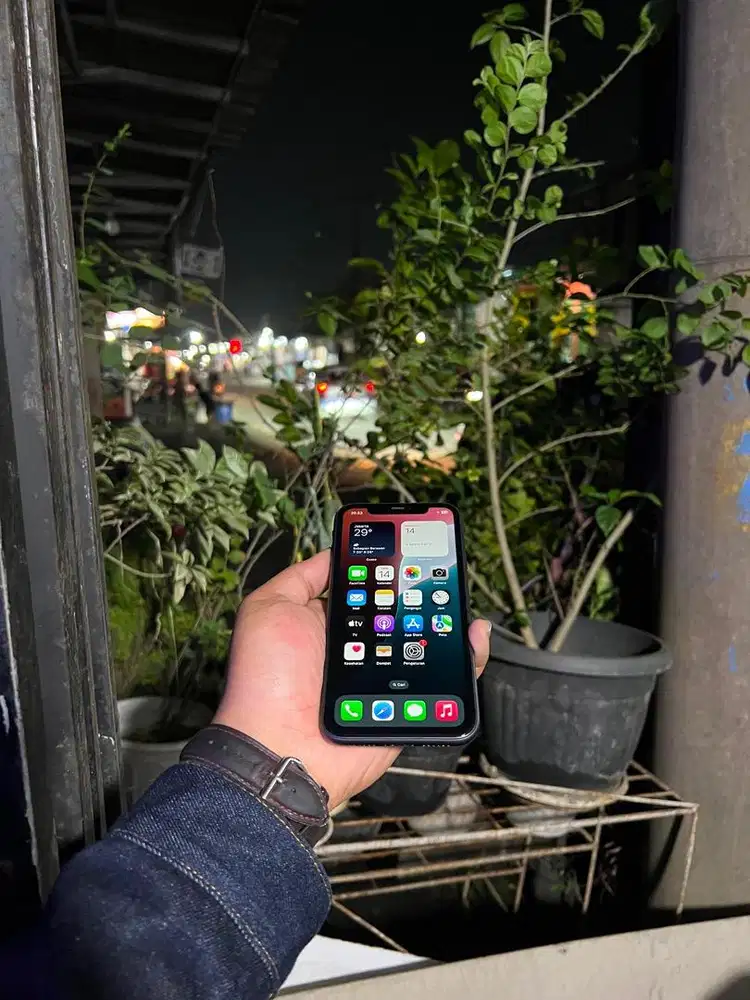 IPHONE 11 BASIC 64GB BLACK EX IBOX