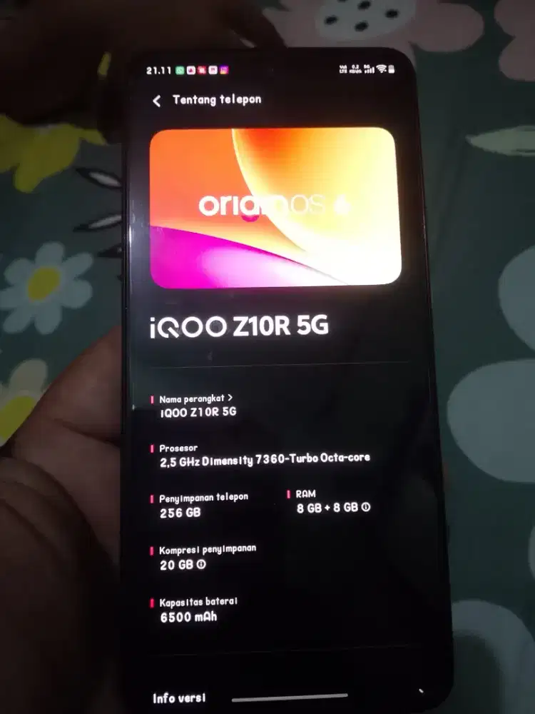 Iqoo z10r 8-256