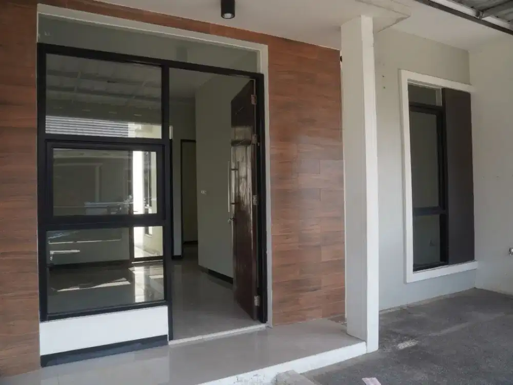 Murah Rumah TKI 2 Bloomingville Taman Kopo Indah
